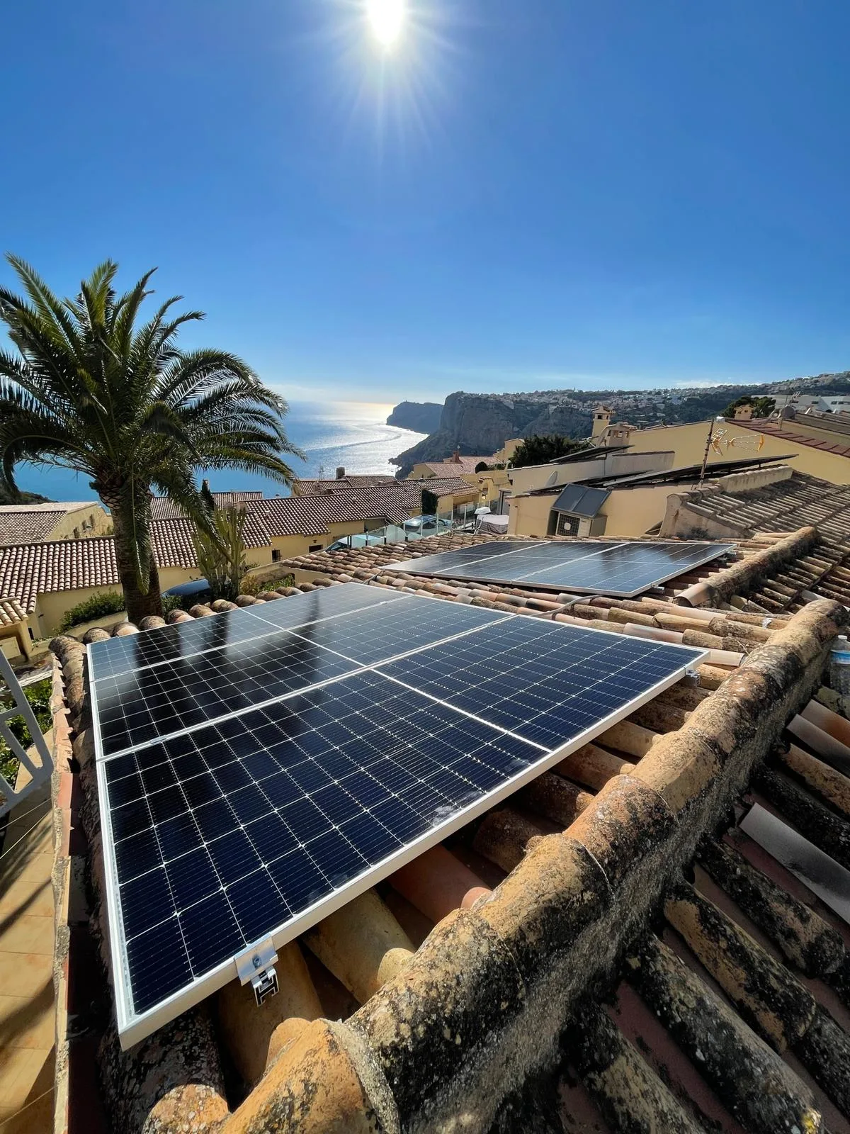 Placas solares cerca del mar en Finestrat