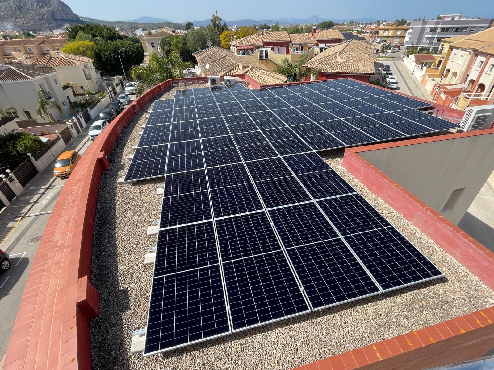 Fabricación de la estructura a medida para el centro de salud Els Poblets