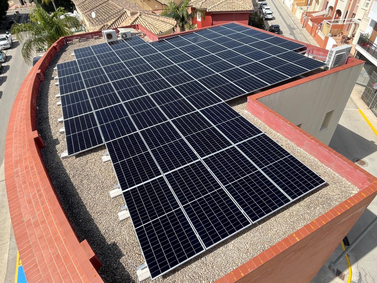 Fabricación de la estructura a medida para el centro de salud Els Poblets